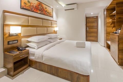 Aura One Hotel Hôtel in Kochi
