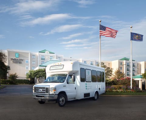 Embassy Suites by Hilton Philadelphia Airport Hotel in Philadelphia