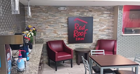 Red Roof Inn Baton Rouge Hotel in Baton Rouge