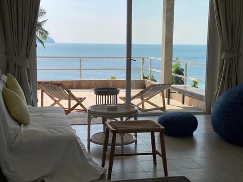 Baan Jai Dee Beach Front Hotel Apartment hotel in Ko Pha-ngan Sub-district