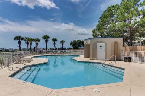 Harbor Cove #410 Apartment in Orange Beach