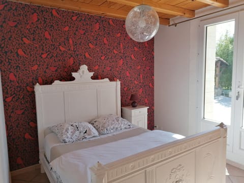 Chambre avec tout le confort d'un appartement Übernachtung mit Frühstück in Villeneuve-lès-Avignon