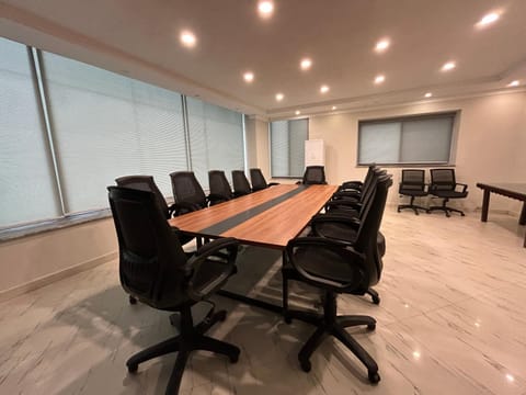 Meeting/conference room