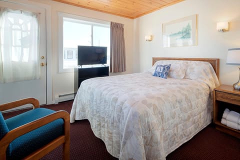 Alouette Beach Resort Economy Rooms Hotel in Old Orchard Beach