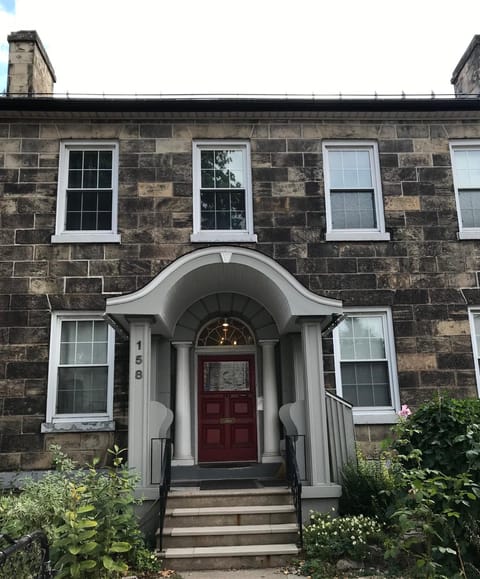 Property building, Facade/entrance