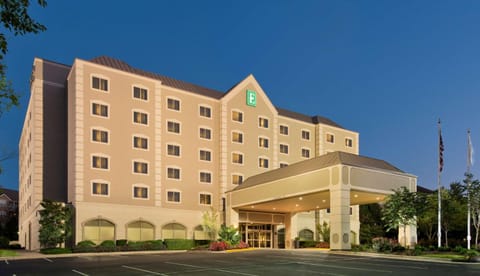 Embassy Suites by Hilton Dulles Airport Hotel in Dranesville