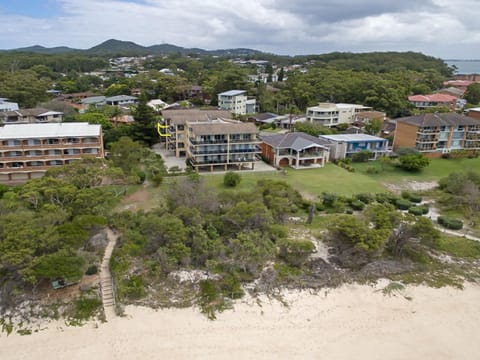 The Helm 12 unit in Little Beach with direct access to Shoal Bay Beach Apartment in Shoal Bay