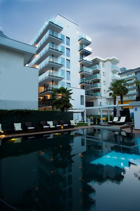 Pool view, Swimming pool, Swimming pool