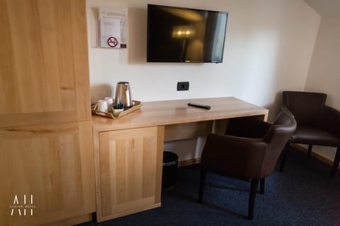 TV and multimedia, Coffee/tea facilities, Bedroom