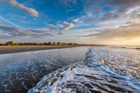 Coastal Escape Maison in Folly Beach