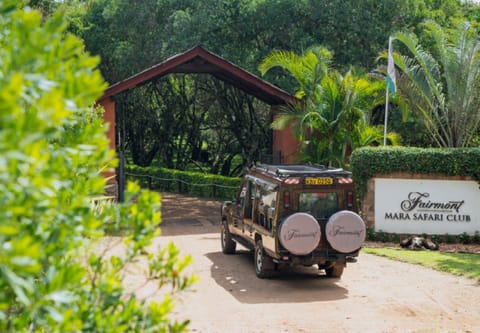 Fairmont Mara Safari Club Hotel in Kenya