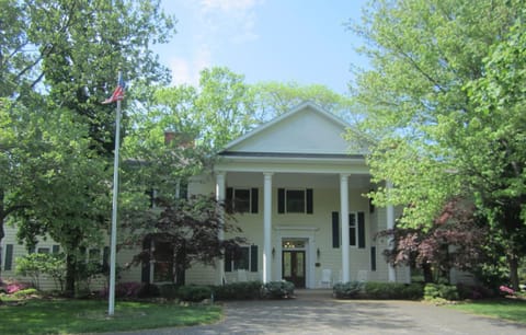 Property building, Garden view