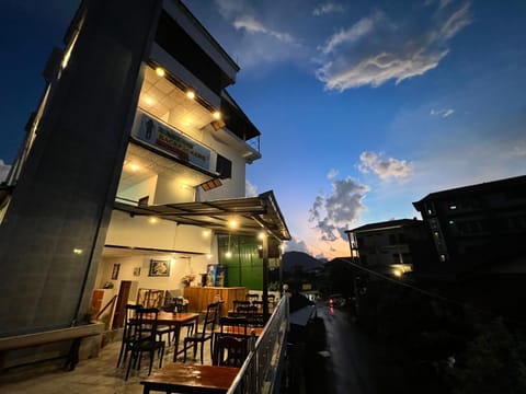 Property building, Night, View (from property/room), Balcony/Terrace, Dining area