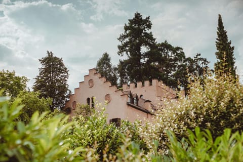 Property building, Garden