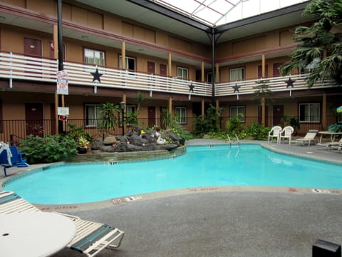 Budget Host Inn Motel in Arlington
