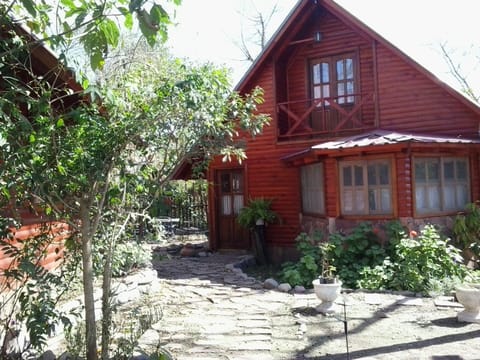 Property building, Patio, Autumn, Garden view