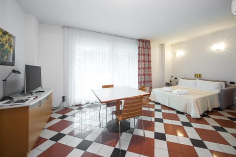 Piazzi House Apartment hotel in Sondrio