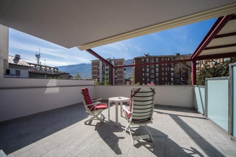 View (from property/room), Balcony/Terrace