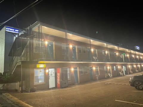 Express Inn Motel in Towson
