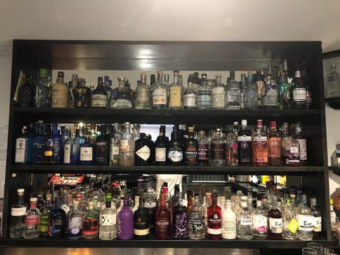 Lounge or bar, Alcoholic drinks