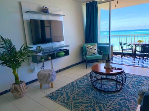 Marbella del Caribe Isla Verde Beachfront Apartment hotel in Carolina