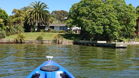 Property building, Beach, Canoeing, Lake view