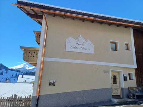 Haus Dilitz-Theiner - Bachblüte Apartment in Trentino-South Tyrol