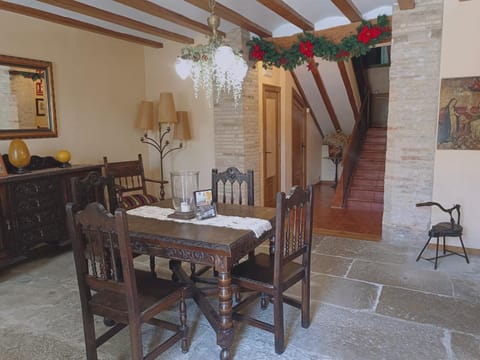 Ronda del Castillo Chalet in Olite