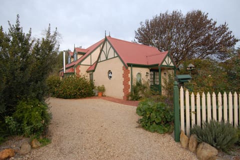 The Dove Cote Bed and Breakfast in Tanunda