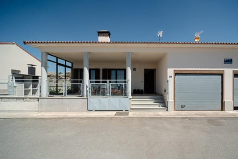 NAVAQUESERA MIRADOR DE GREDOS House in Extremadura, Spain