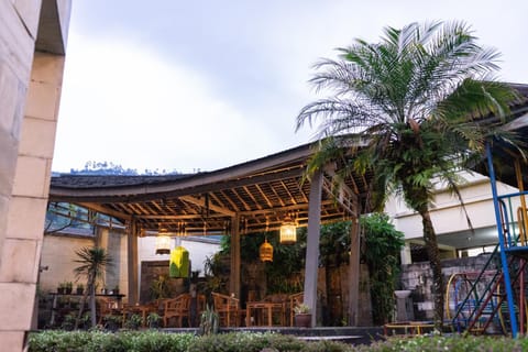 Saung Balibu Hotel Übernachtung mit Frühstück in Lembang