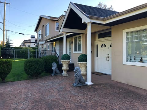 Royalty B&B Bed and Breakfast in Richmond