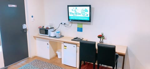 TV and multimedia, Coffee/tea facilities, Kitchen or kitchenette