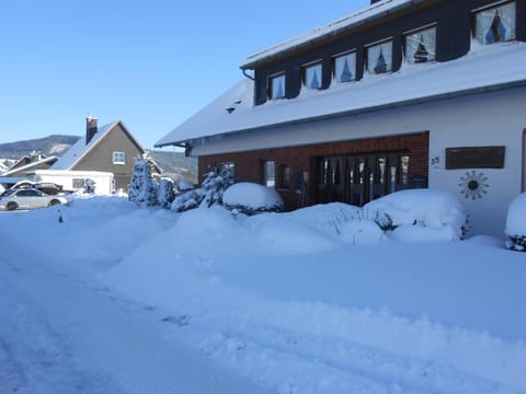 Facade/entrance, Winter