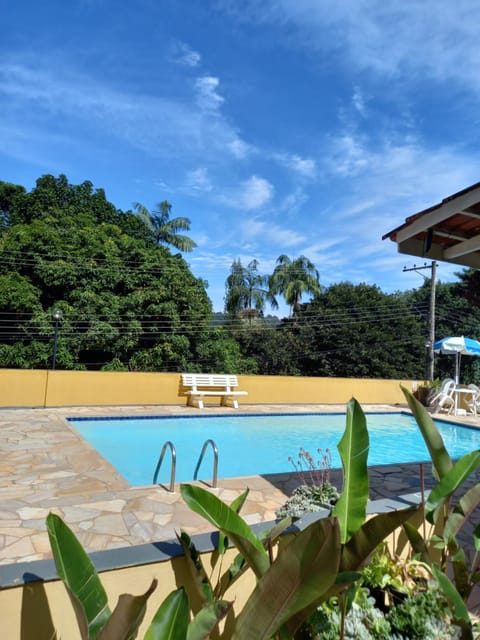 Casa Charmosa e Aconchegante em Serra Negra - SP House in Serra Negra