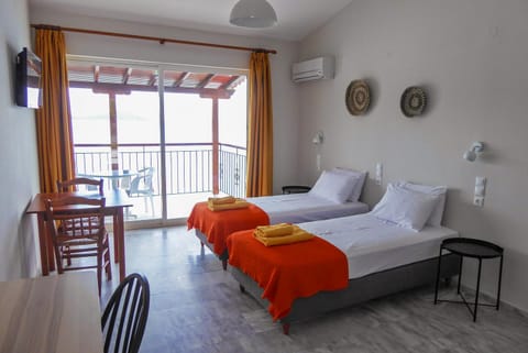 Balcony/Terrace, Photo of the whole room, Bedroom