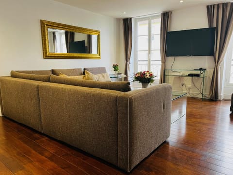 bel appartement chic et cosy 78100 Apartment in Saint-Germain-en-Laye