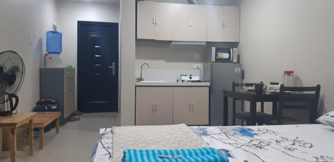 Your Holiday Home( Studio, King Size Bed) Condo in Lapu-Lapu City