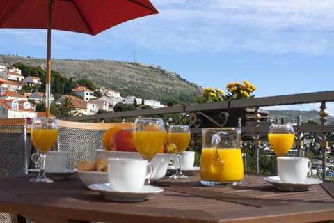 Bird's eye view, View (from property/room), Dining area, Alcoholic drinks