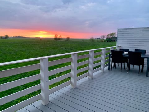 Balcony/Terrace, Balcony/Terrace