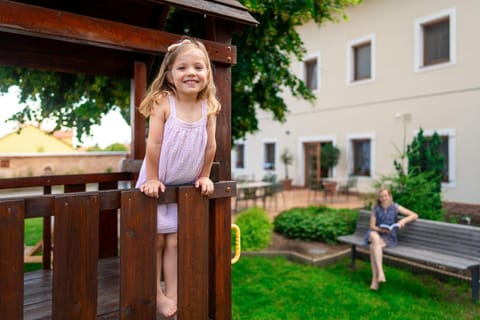 Property building, Garden