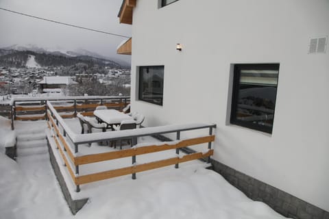 Patio, Winter, Balcony/Terrace