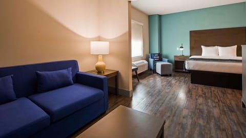 Best Western Plus New Barstow Inn & Suites Hotel in Barstow
