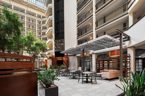 Embassy Suites by Hilton Nashville Airport Hotel in Nashville