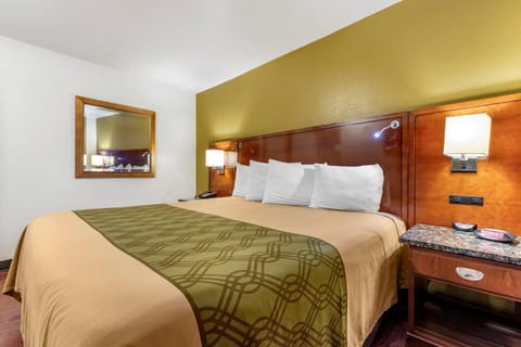 Rose City Inn & Suites Hotel in Tyler