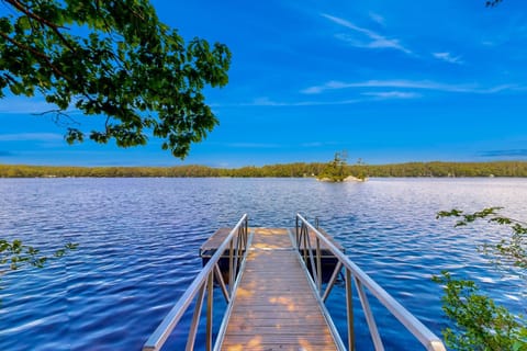 Peaceful Day Dreamer House in Damariscotta