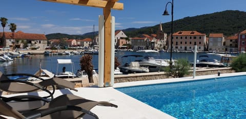 Pascal Villa 7 nights 1 free Haus in Stari Grad