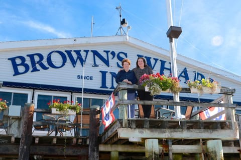 Browns Wharf Inn Posada in Maine