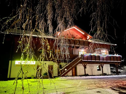Pension Grizzly Bed and Breakfast in Lower Silesian Voivodeship