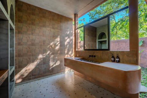 Sun Sang Eco Retreats Resort in Kerambitan